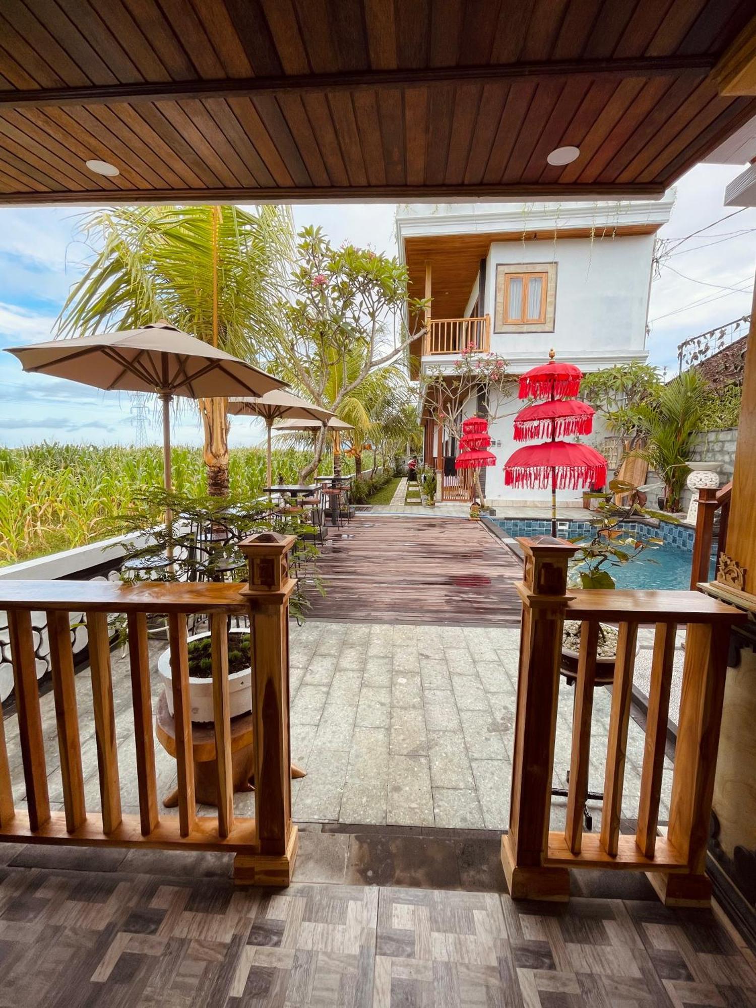Surfers Villa Medewi Jembrana Exterior foto